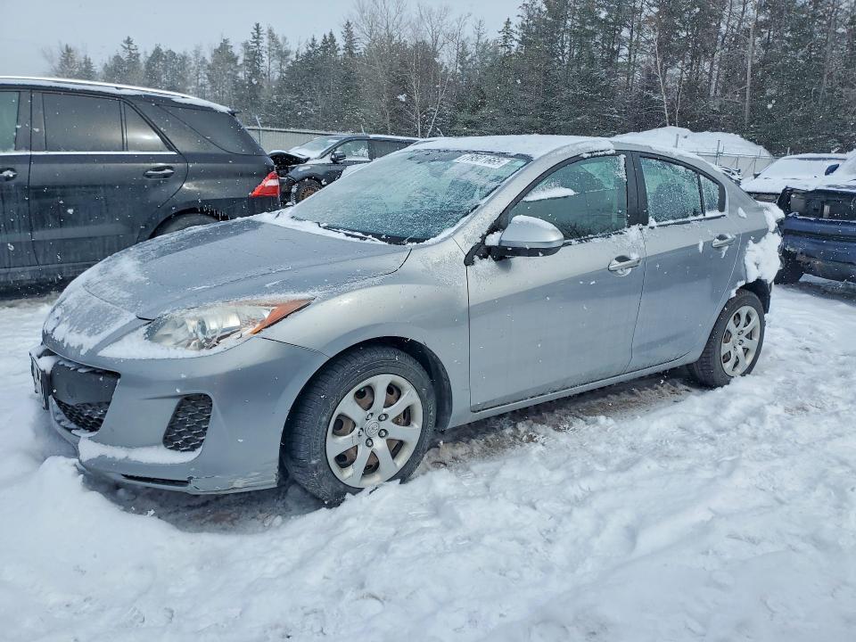 2013 Mazda 3 I