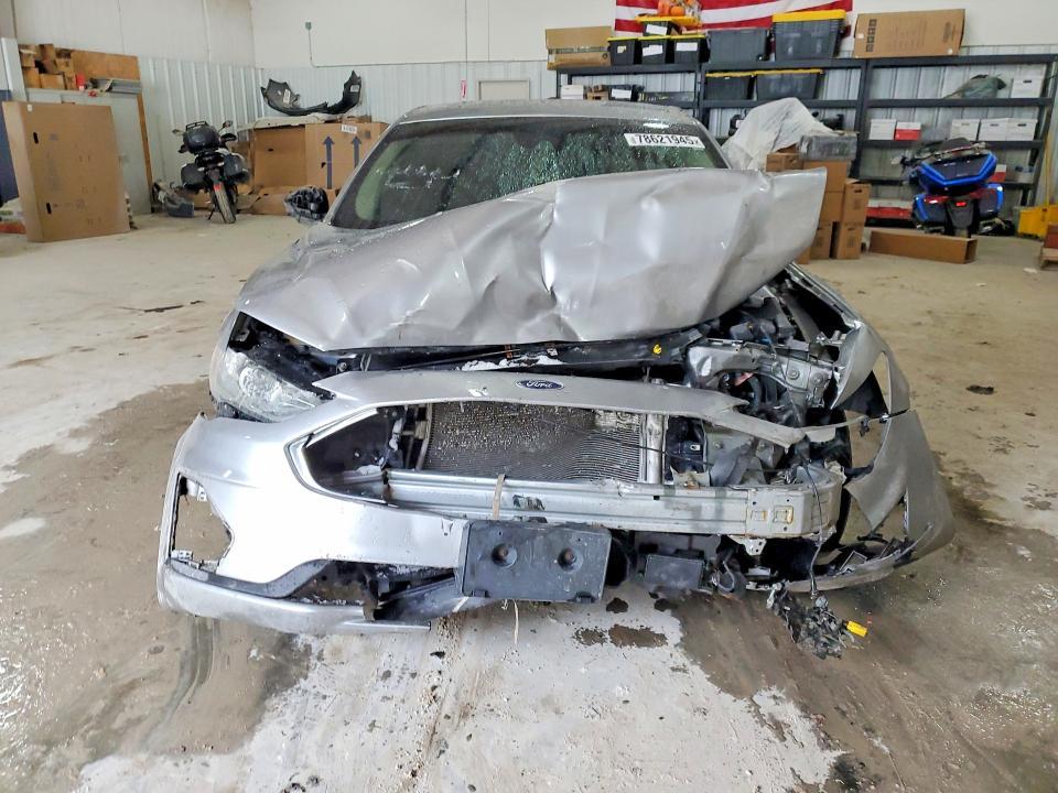 2020 Ford Fusion s
