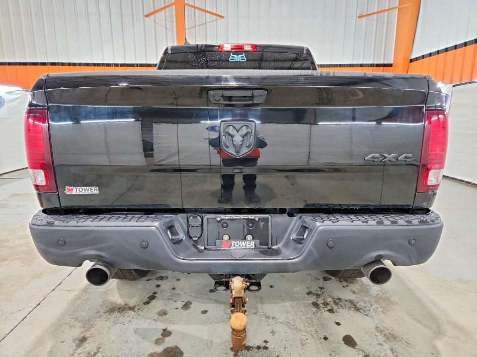 2022 Dodge Ram 1500 Classic slt