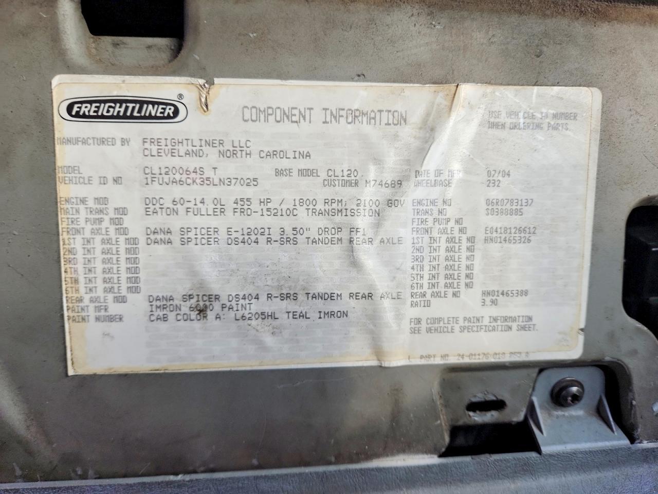 2005 Freightliner Columbia Semi Truck
