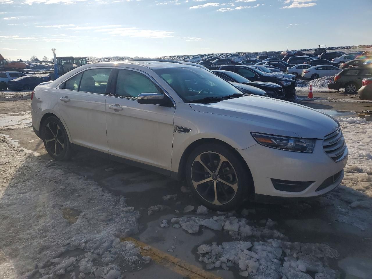 2015 Ford Taurus Limited