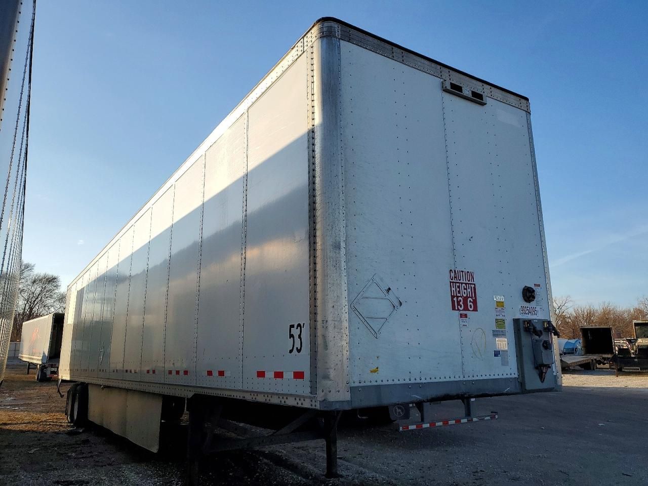 2021 Vanguard DRY Van Trailer