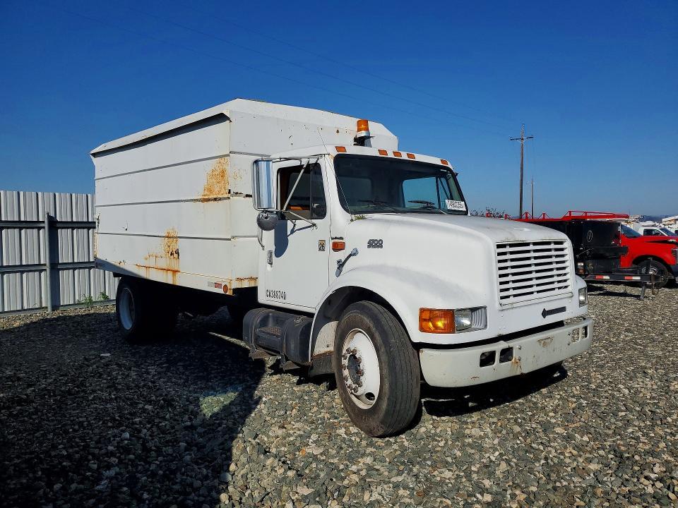 1997 International 4700 Chipper Truck