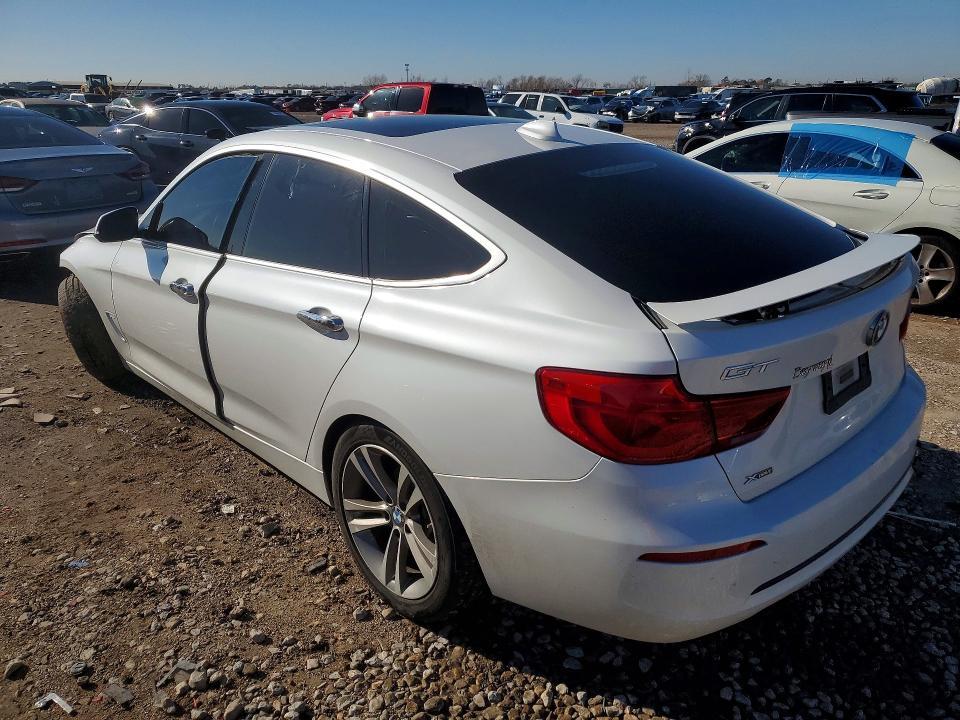 2018 BMW 330 Xigt