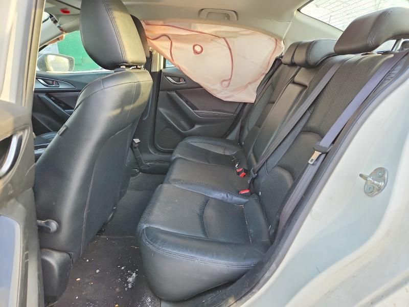 2018 Mazda 3 Grand Touring