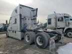 2020 Freightliner Cascadia 126 Semi Truck