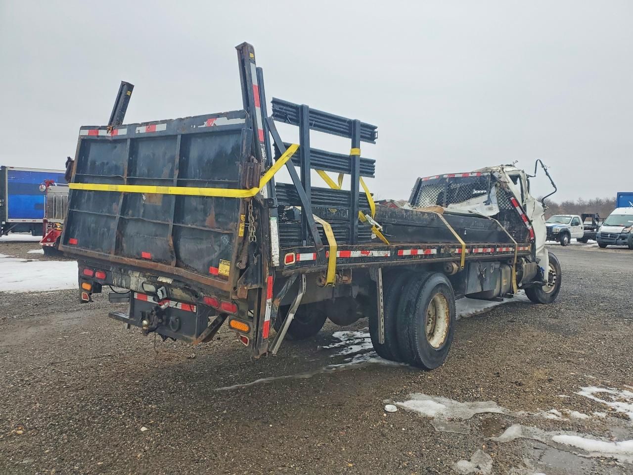2011 Hino 258/268 Flatbed Truck