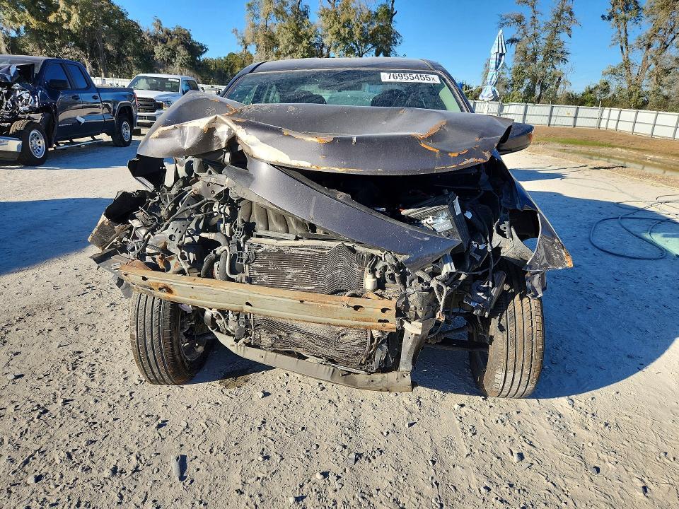 2015 Nissan Versa 1.6 sv
