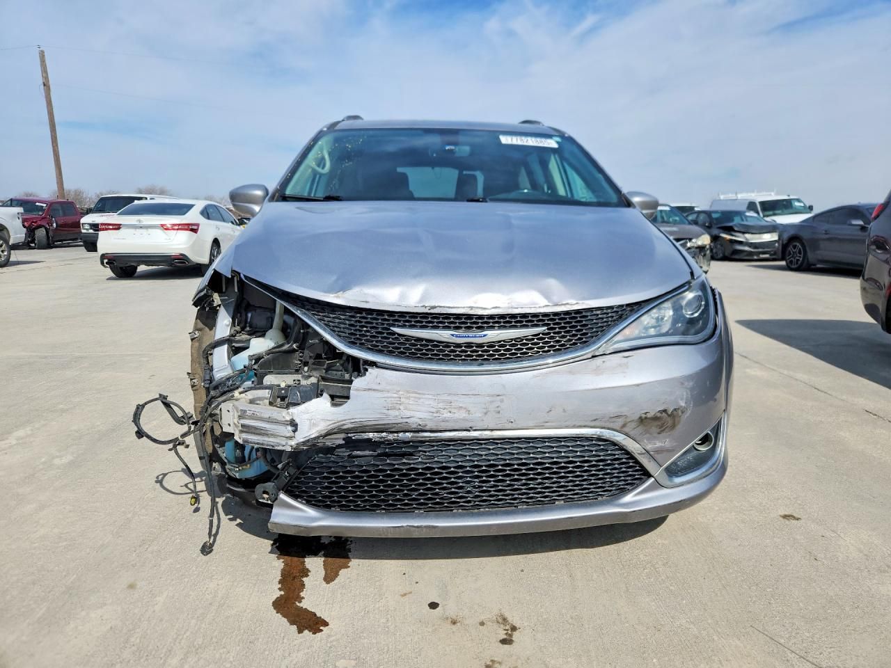 2020 Chrysler Pacifica Touring l