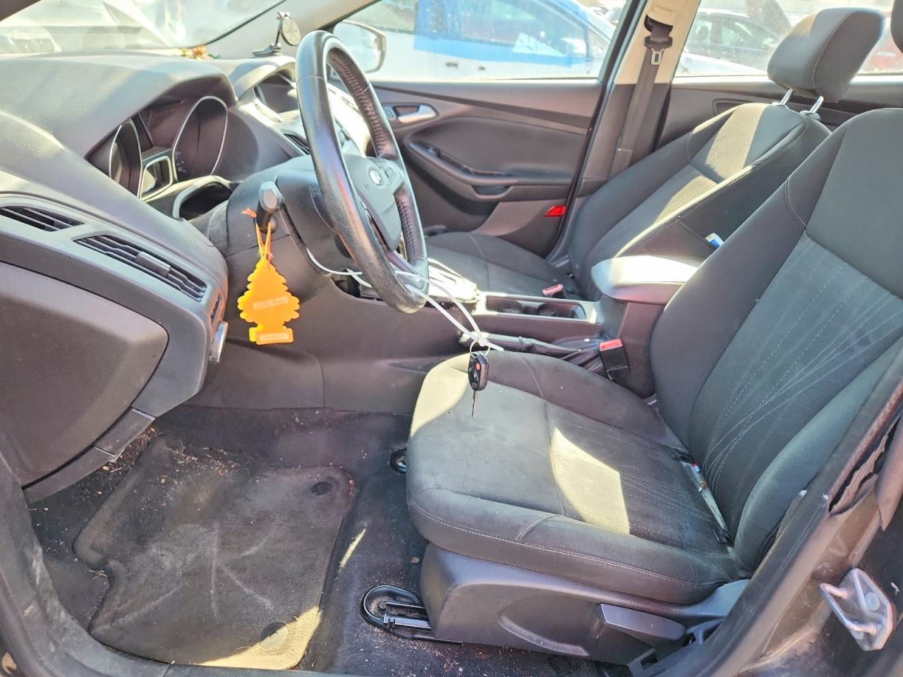 2015 Ford Focus se