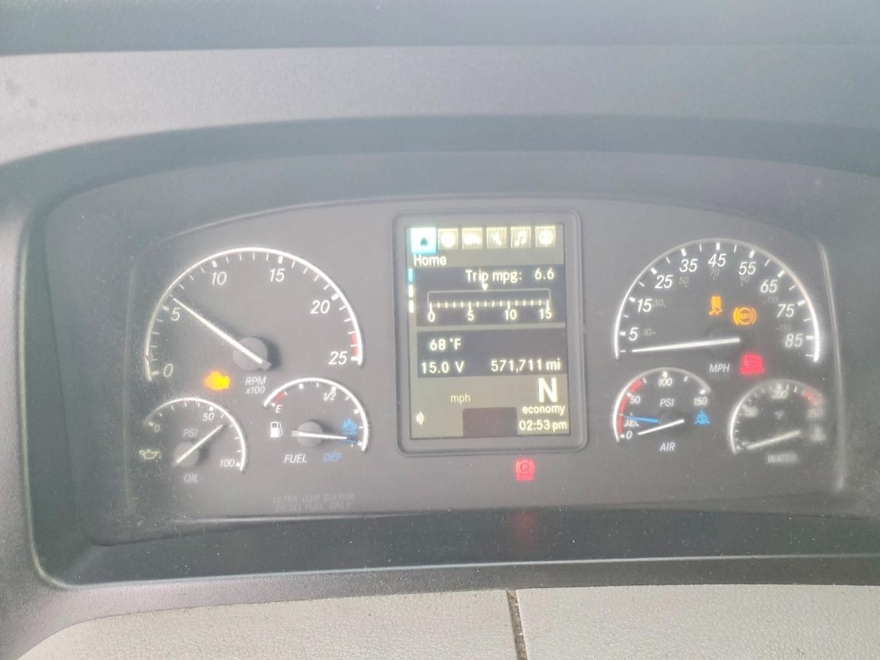 2021 Freightliner Cascadia 126 Semi Truck