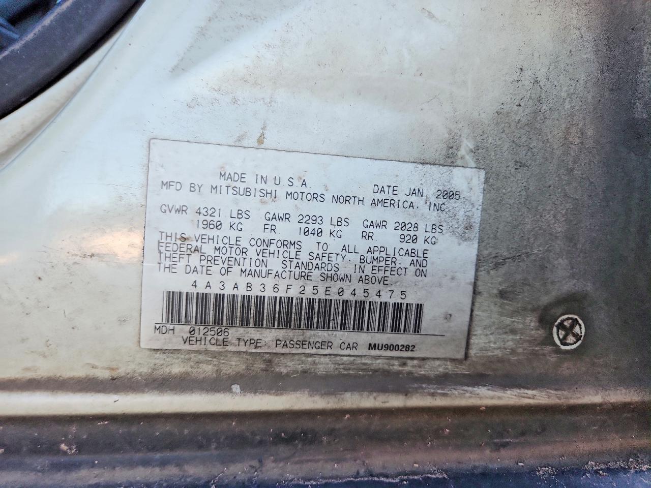 2005 Mitsubishi Galant es Medium