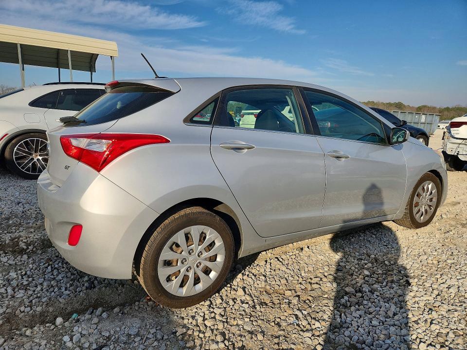 2017 Hyundai Elantra gt