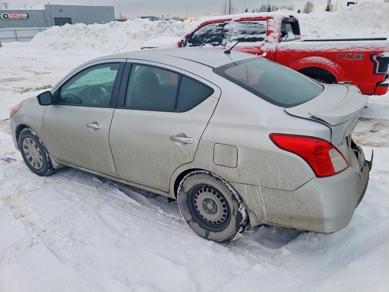 2015 Nissan Versa s