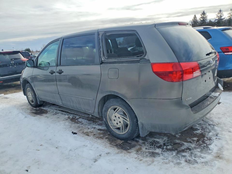 2004 Toyota Sienna ce