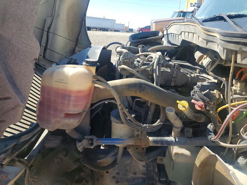 2011 International 4300 BOX Truck