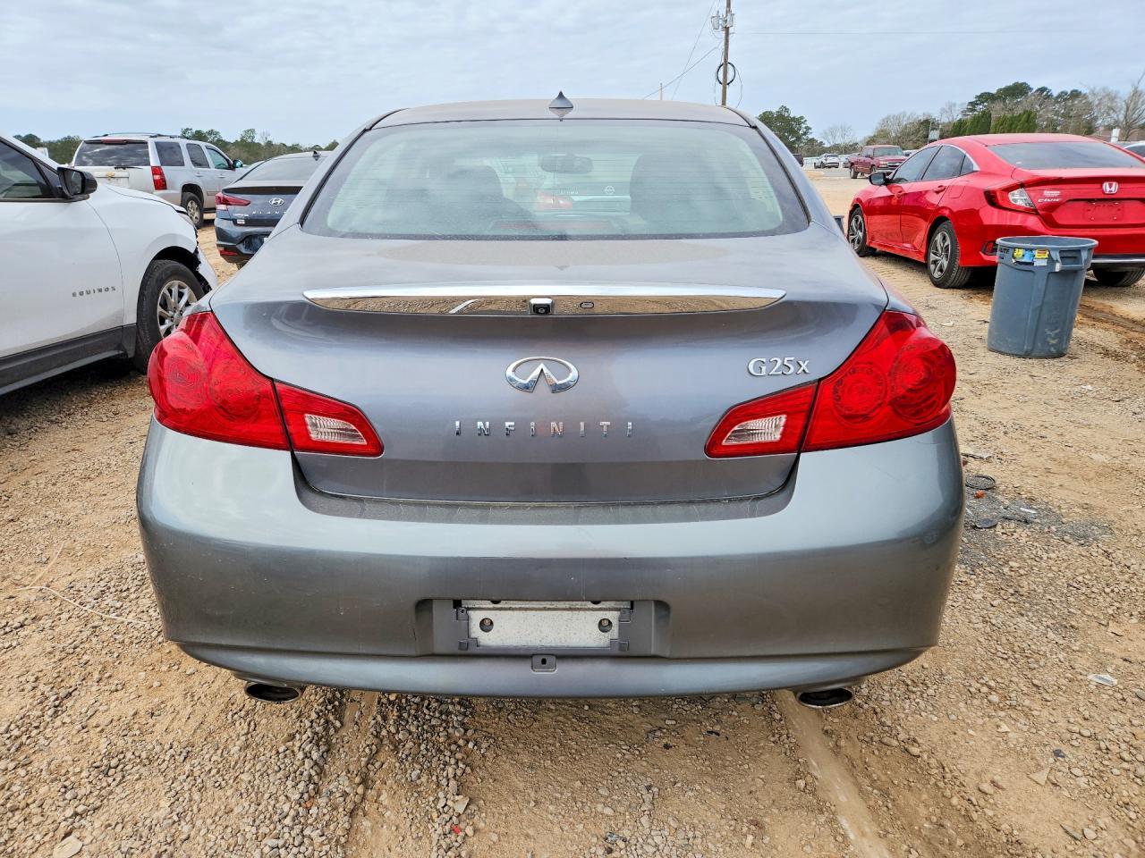 2011 Infinity G25