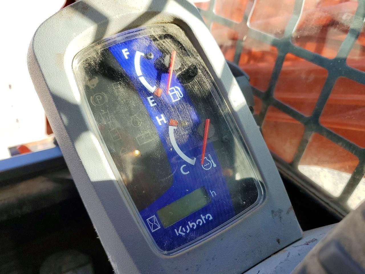 2014 Kubota SSV65 Tracked Skid Steer Loader