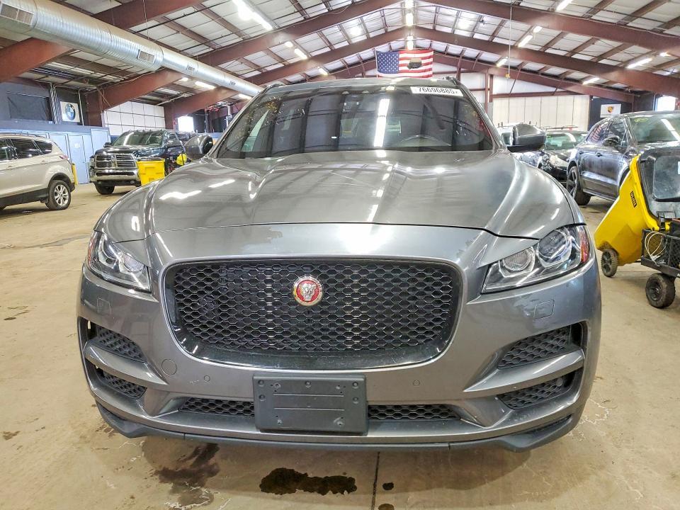 2018 Jaguar F-pace Premium