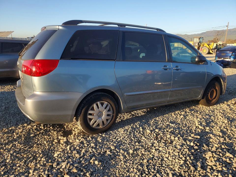 2008 Toyota Sienna le 8-passenger
