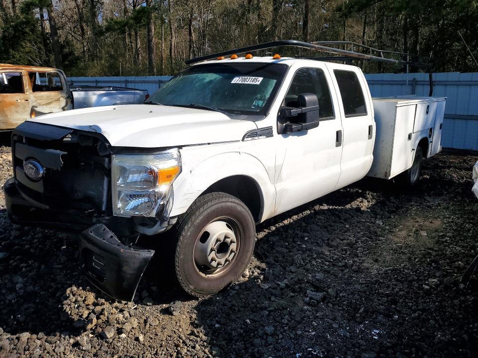 2015 Ford F350 Super Duty Utility / Service Truck