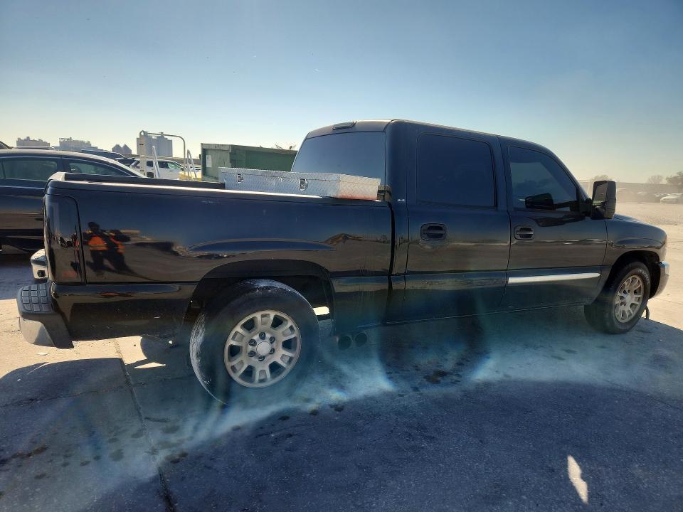 2005 GMC New Sierra C1500