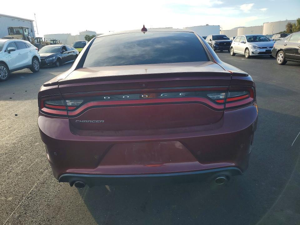 2018 Dodge Charger sxt Plus
