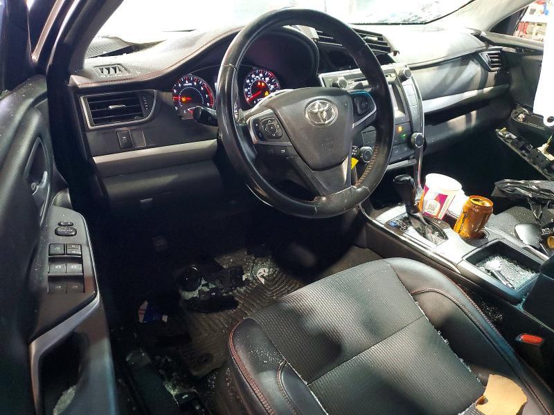 2016 Toyota Camry se