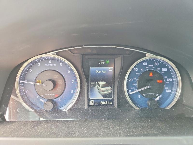 2016 Toyota Camry le