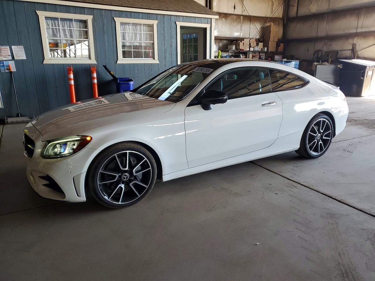 2022 Mercedes-Benz C300