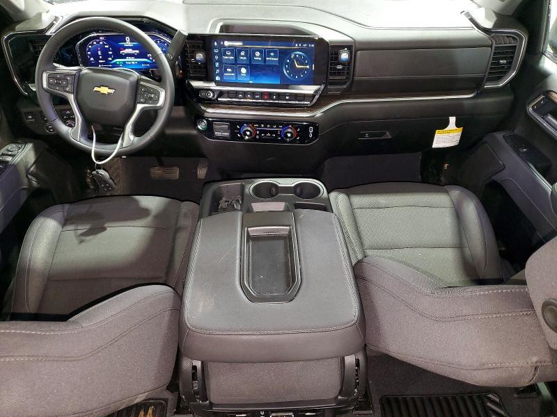 2026 Chevrolet Silverado K1500 lt
