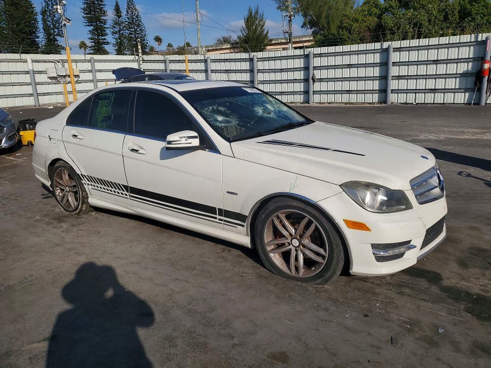 2012 Mercedes-Benz C 250