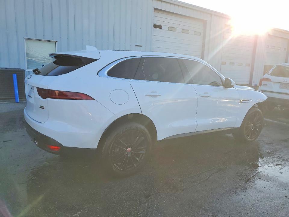 2019 Jaguar F-pace Prestige