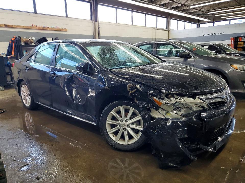 2012 Toyota Camry xle V6