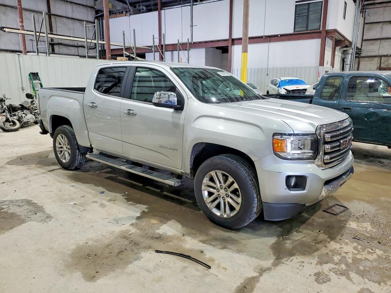 2016 GMC Canyon SLT
