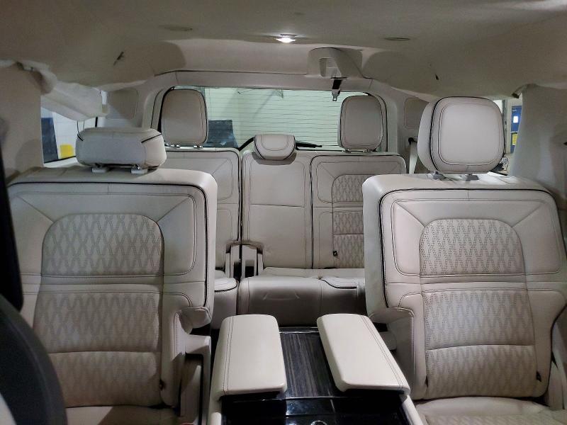 2020 Lincoln Navigator Black Label
