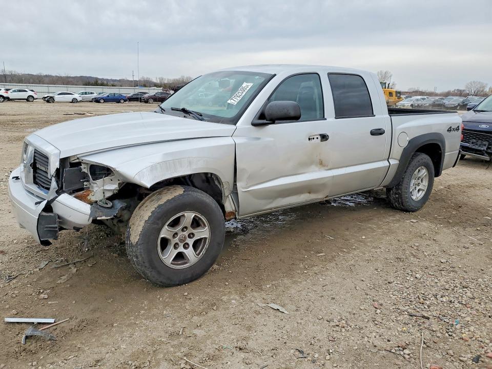2005 Dodge Dakota Quad Laramie