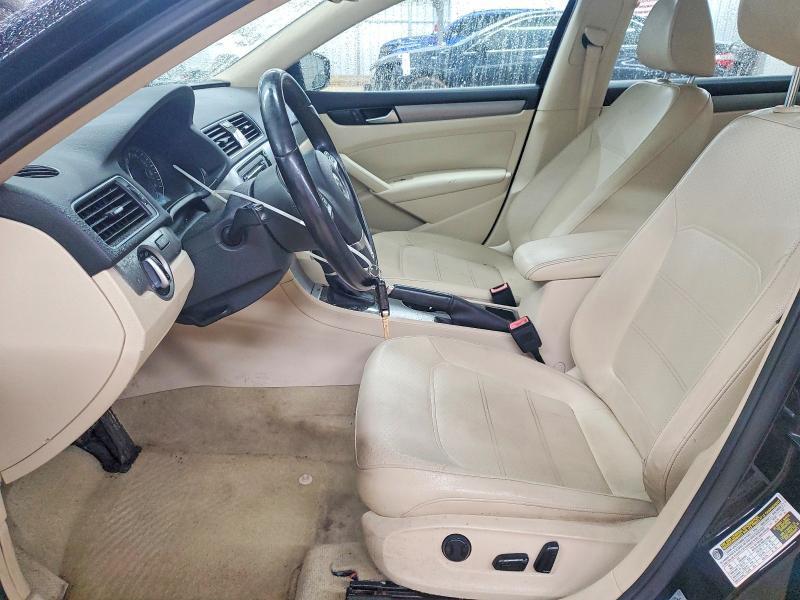 2014 Volkswagen Passat se