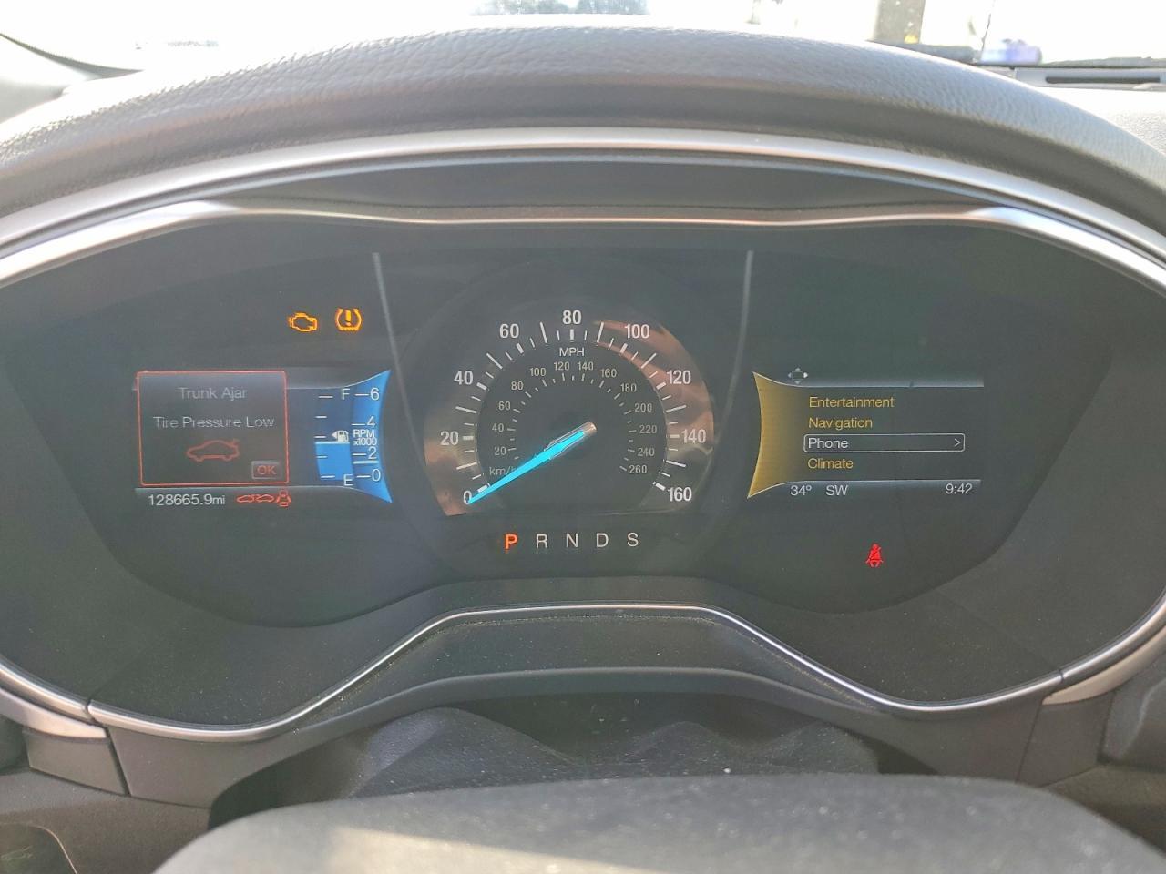 2016 Ford Fusion se