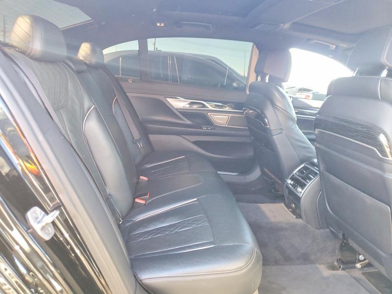 2021 BMW 740 i