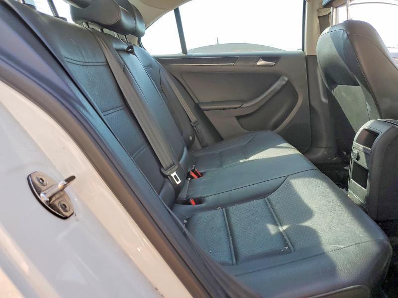 2016 Volkswagen Jetta sel