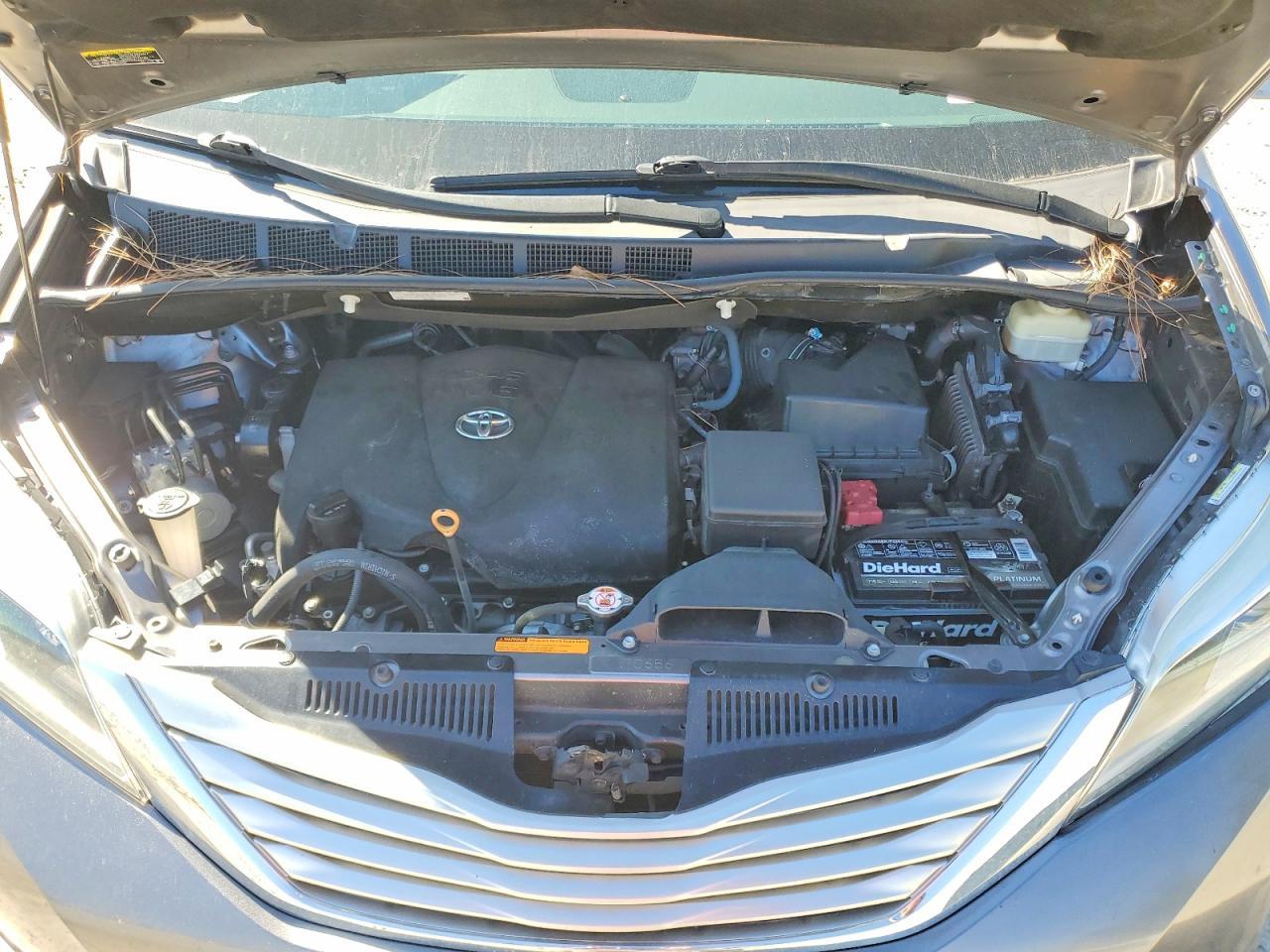 2017 Toyota Sienna xle