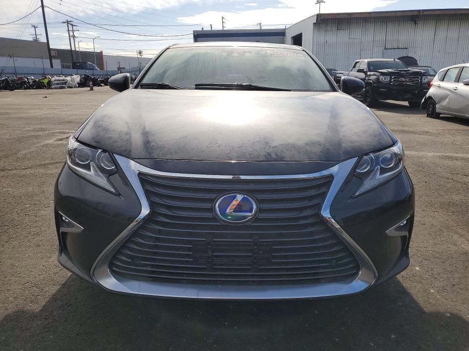 2017 Lexus Es 300h