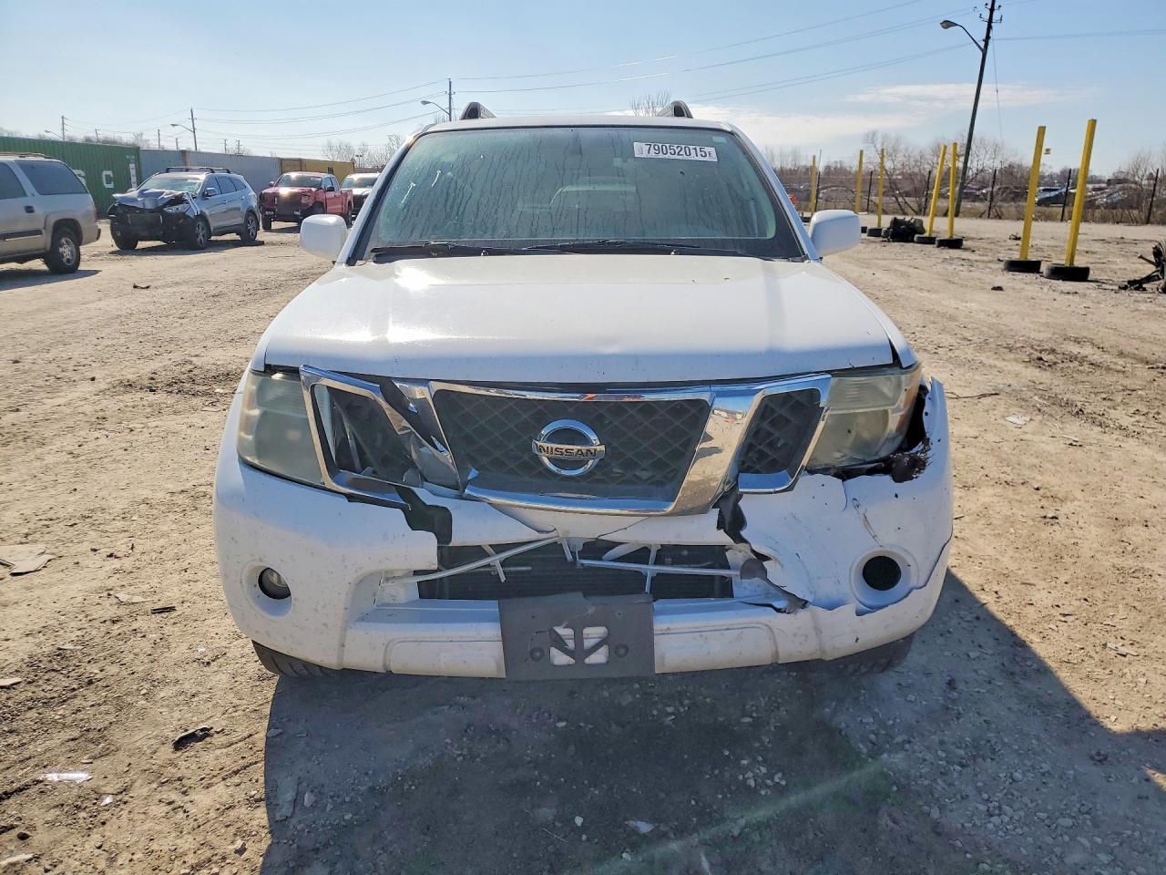 2011 Nissan Pathfinder s