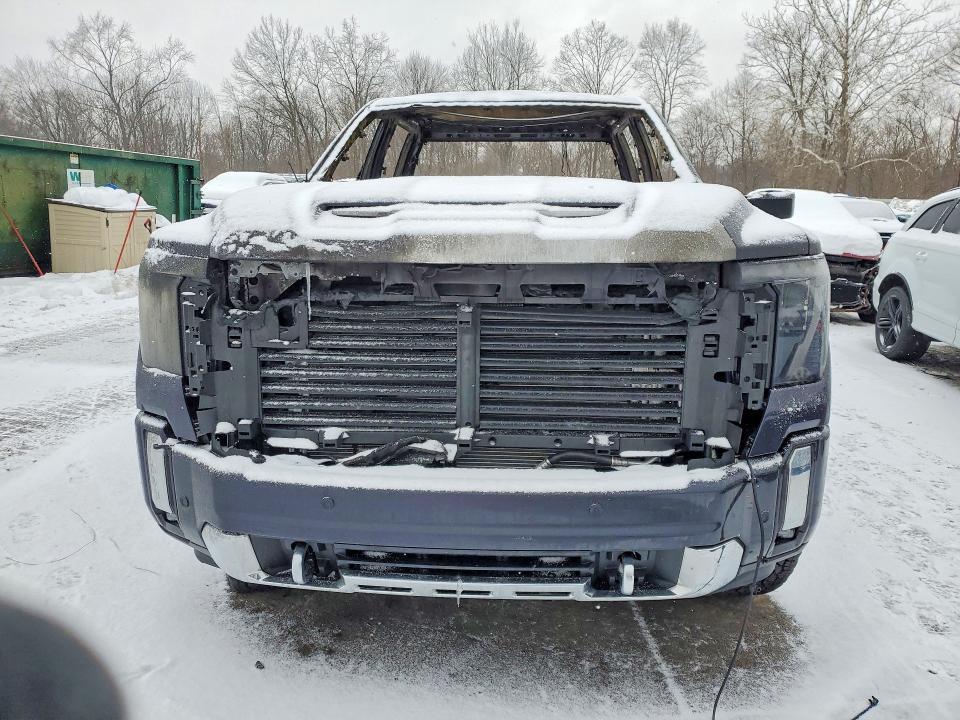 2026 GMC Sierra K3500 Denali