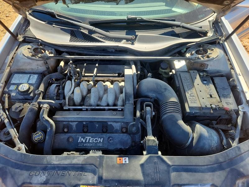 2001 Lincoln Continental