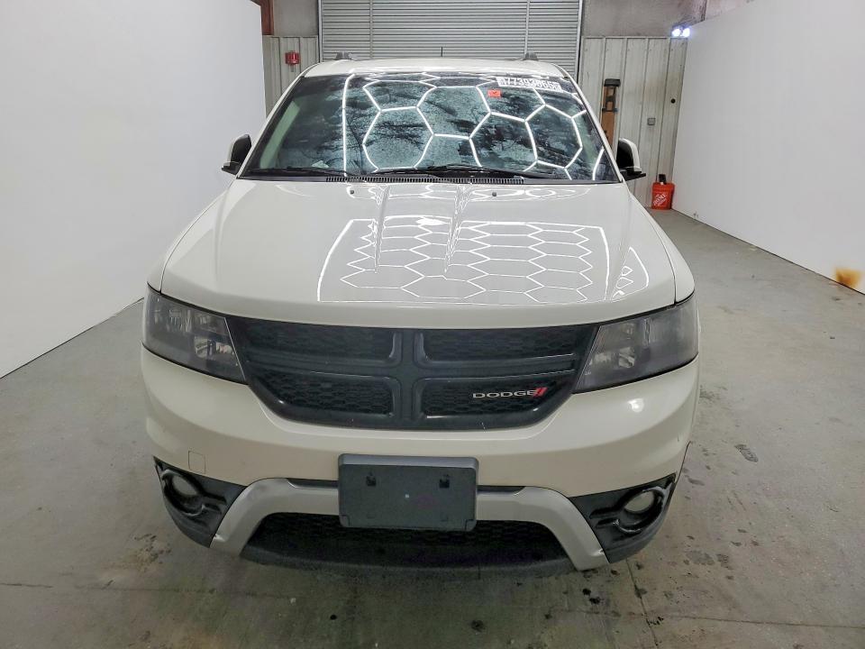 2020 Dodge Journey Crossroad