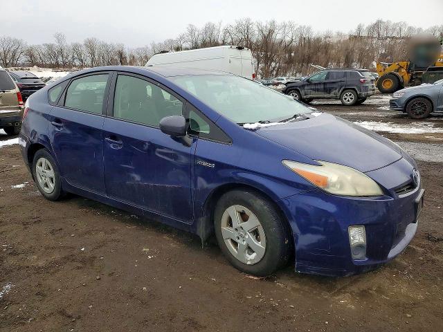2010 Toyota Prius iii