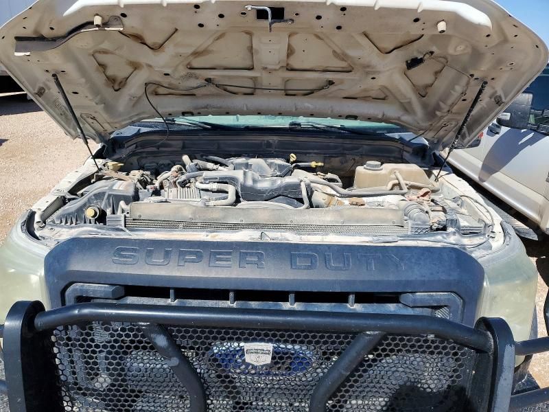 2012 Ford F450 Super Duty Flatbed Truck