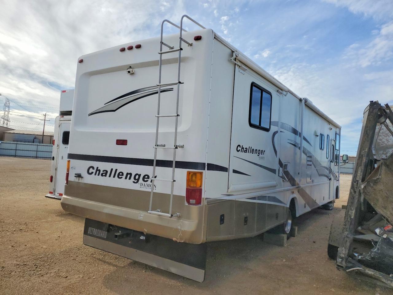 2004 Ford F550 Super Duty Stripped Chassis